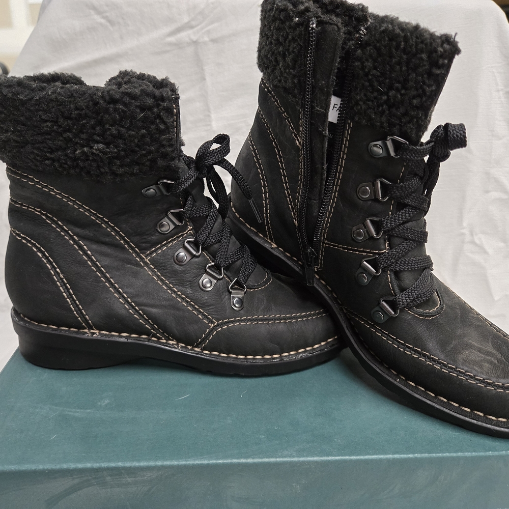Clarks Black Winter Boots with Durable Rubber Soles